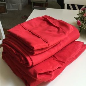 Red sheets